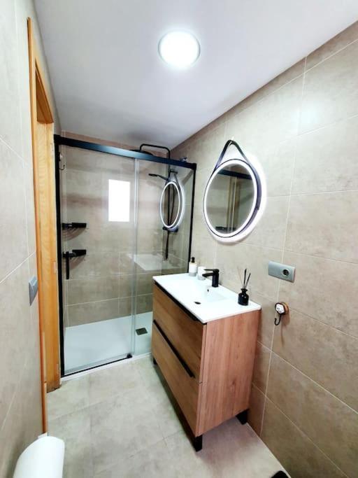 Sunhouse - Hermoso Atico En El Pueblo - Aire Acondicionado Y Bbq Area Séjour chez l'habitant *