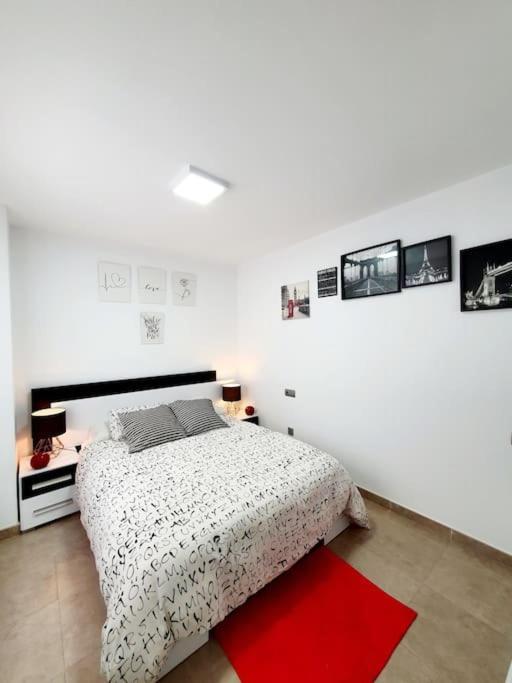 Sunhouse - Hermoso Atico En El Pueblo - Aire Acondicionado Y Bbq Area Séjour chez l'habitant